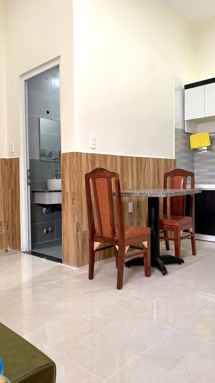 Căn hộ cho thuê đường Triệu Việt Vương, Đà Lạt 45m² - An ninh và thoáng mát!