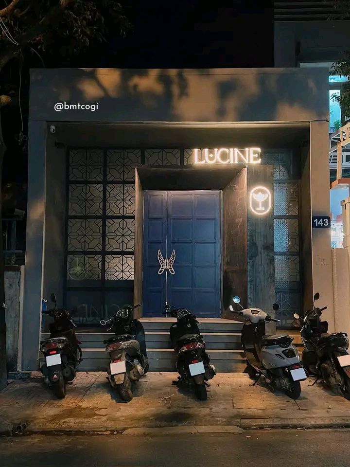 Mặt bằng quán ăn đường Nguyễn Khuyến 138m² giá 100 triệu - Sang nhanh ngay hôm nay!