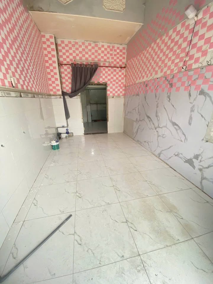 Mặt bằng cho thuê đường Lê Đình Cẩn, Tân Tạo, Bình Tân 25m² - Giá 5 triệu/tháng, sẵn sàng kinh doanh!