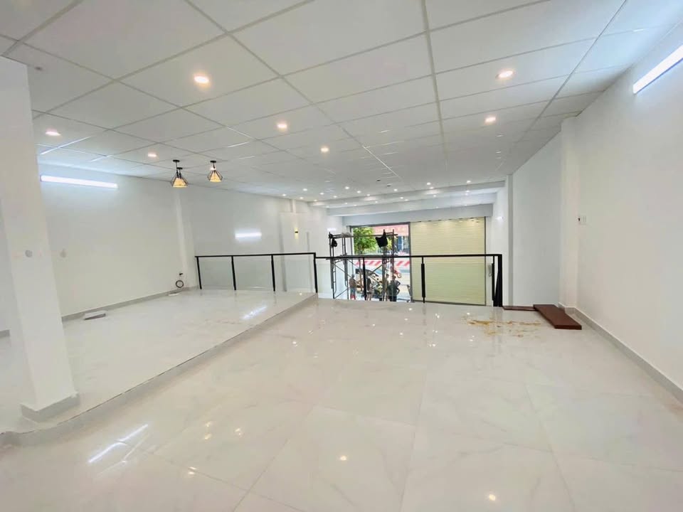 Nhà cho thuê Lê Trọng Tấn, Tân Phú 160m² – Không gian linh hoạt, giá thỏa thuận!