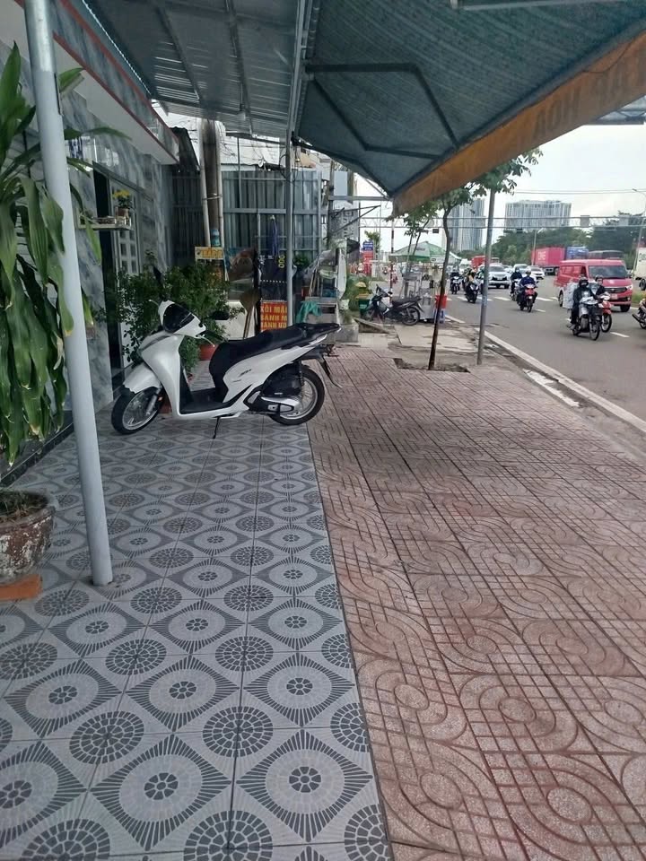 Nhà nguyên căn mặt tiền Nguyễn Văn Linh 32m² giá 13 triệu - Kinh doanh thuận lợi!