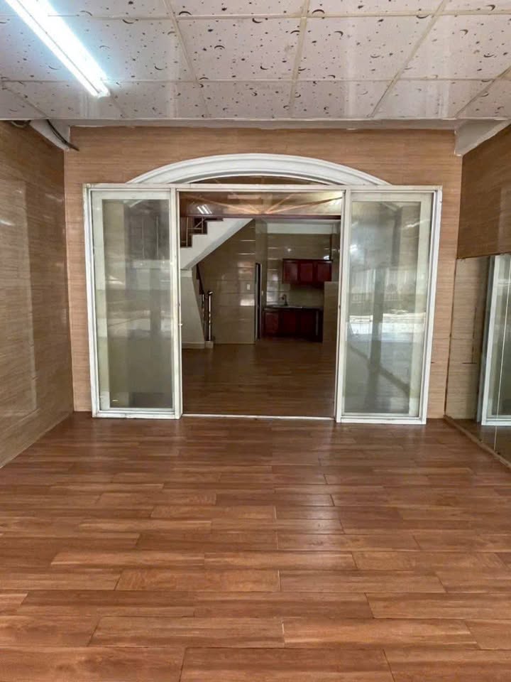 Nhà mặt tiền đường Nguyễn Bình, Nhà Bè 52m² giá 8.5 triệu - Phù hợp làm văn phòng