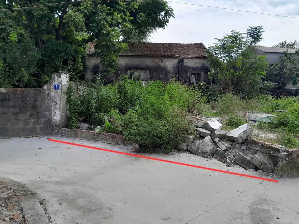 Đất nền Tân Ước, Thanh Oai 46m² giá 2 tỷ - Ô tô đỗ cửa, giao thông thuận lợi!