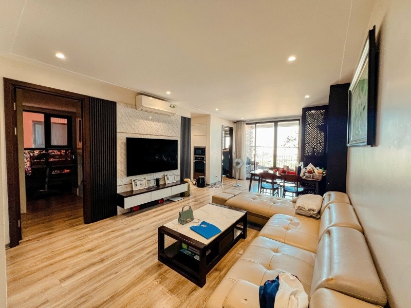 Căn hộ Northern Diamond Long Biên 96m² giá 9 tỷ - Full nội thất cao cấp!