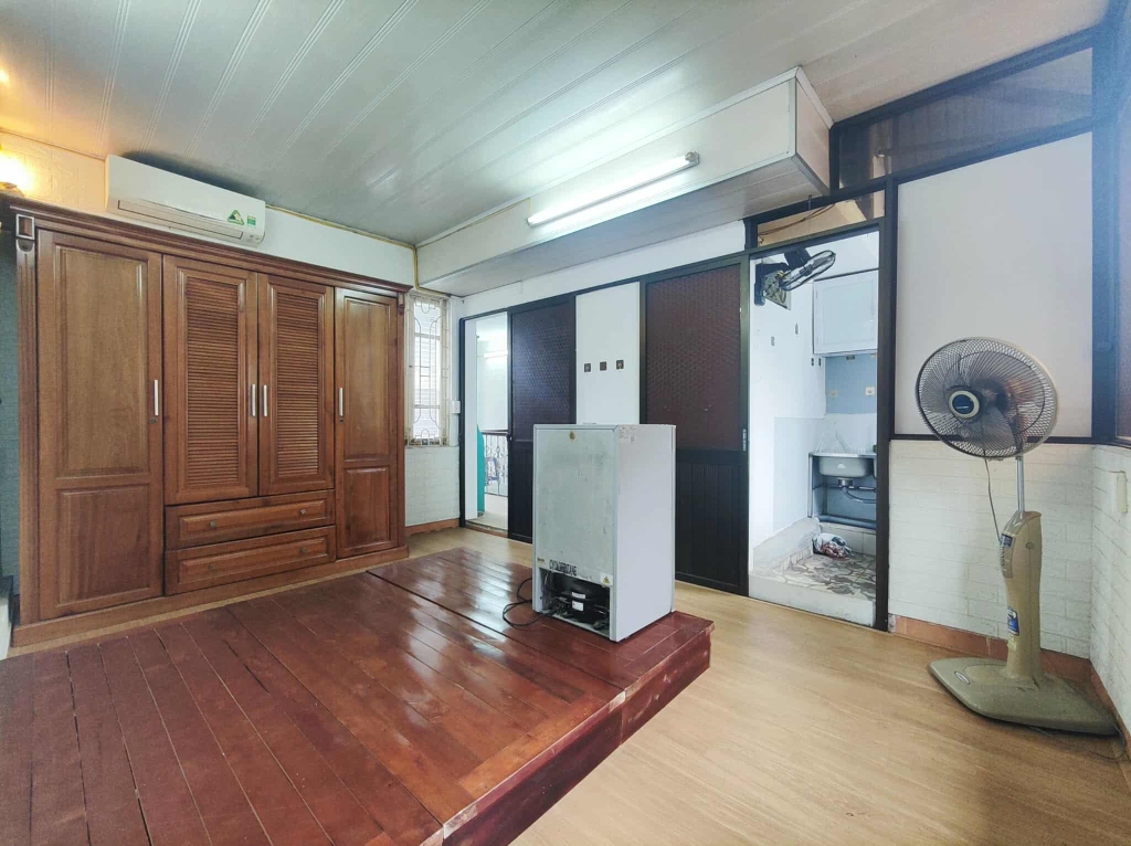 Nhà phố Ngọc Hà, Ba Đình 36m² chỉ 4 triệu - Ô tô đỗ cửa, tiện ích đầy đủ!