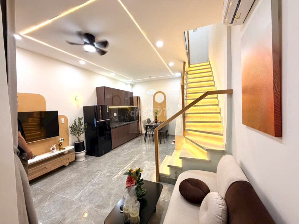 Nhà cho thuê 46/3B Phan Xích Long, Phú Nhuận 65m² - Full nội thất, giá chỉ 15 triệu!