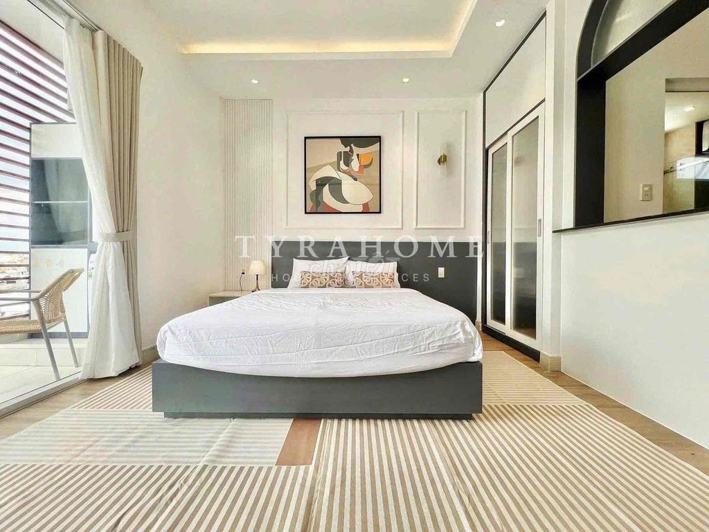 Căn hộ 1 phòng ngủ Nguyễn Trãi Quận 1 giá 9.3 triệu - Ban công thoáng mát, dọn vào ở ngay!