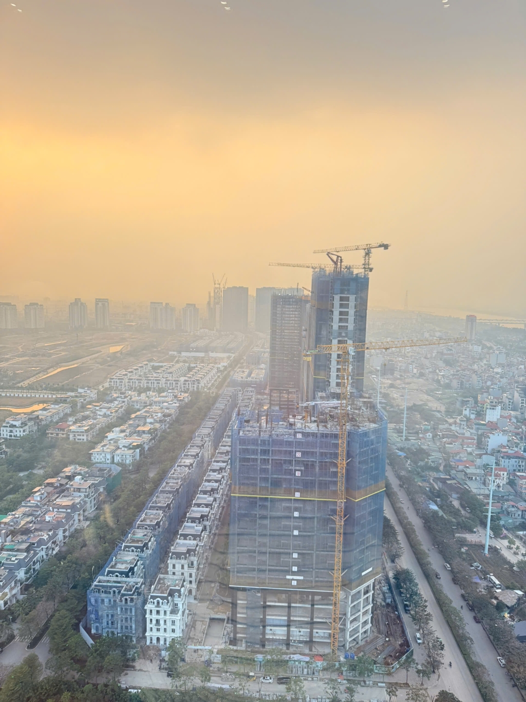 Căn hộ Duplex Noble Crystal Tây Hồ 150m² giá 210 triệu - Đẳng cấp sống thượng lưu!