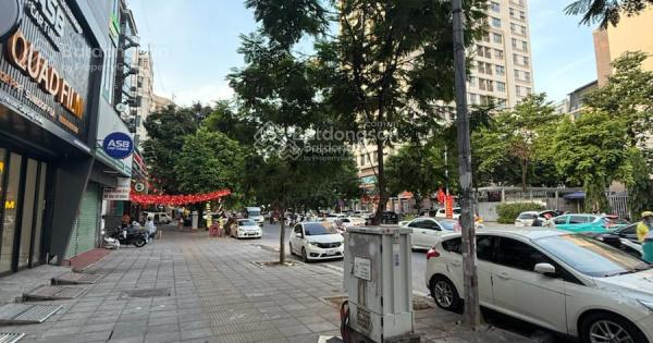 Bán nhà mặt phố Khúc Thừa Dụ, Cầu Giấy - Diện tích 173,7m², Mặt tiền 8m - Cơ hội đầu tư hiếm có!