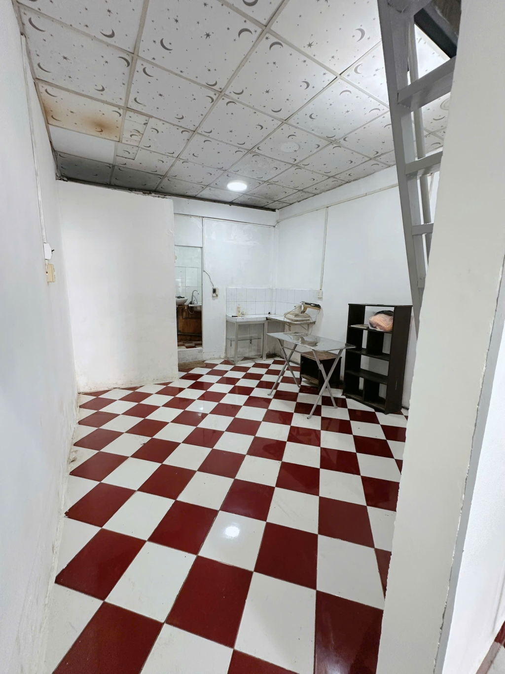 Nhà cho thuê hẻm 72 Đề Thám, Quận Ninh Kiều, Cần Thơ 56m² giá 5 triệu - Phù hợp kinh doanh!