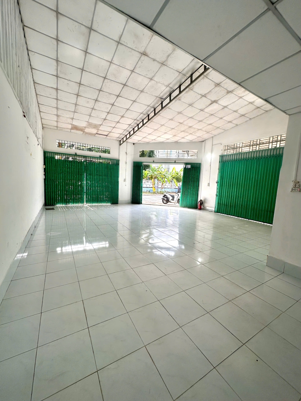 Nhà cho thuê góc khu dân cư Hưng Phú 1, 150m² giá 10 triệu - Đối diện trường mầm non Ngôi Sao!