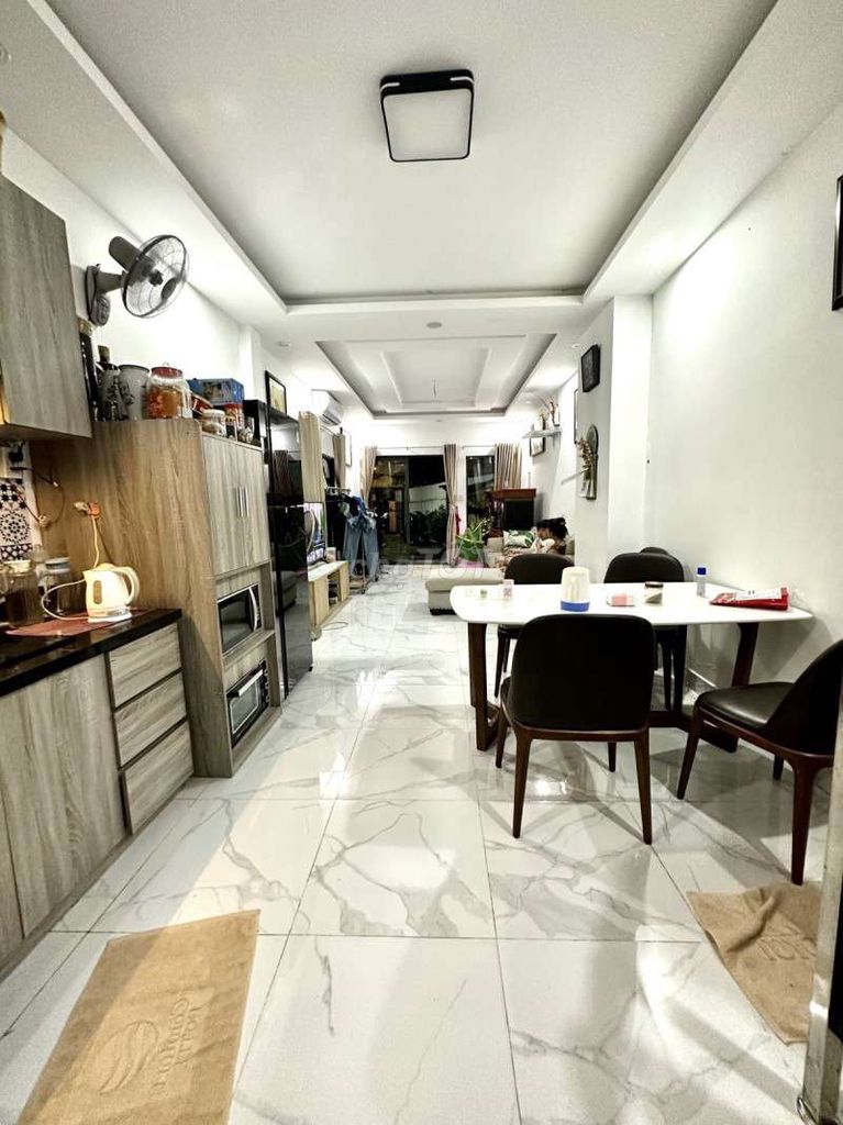 Nhà Phú Nhuận 154m² giá 19 tỷ - Hẻm xe hơi tránh, gần chợ