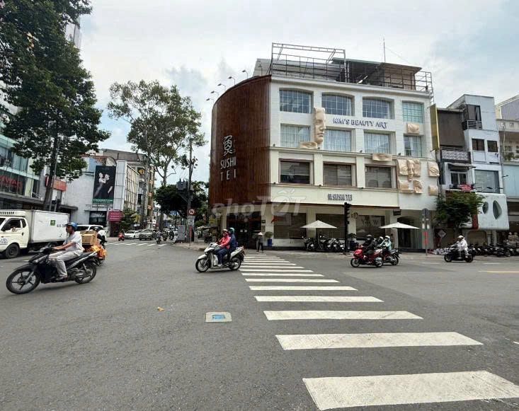 Cho thuê nhà 2 mặt tiền Cách Mạng Tháng 8, Quận 10 - Diện tích 250m², giá 90 triệu/tháng