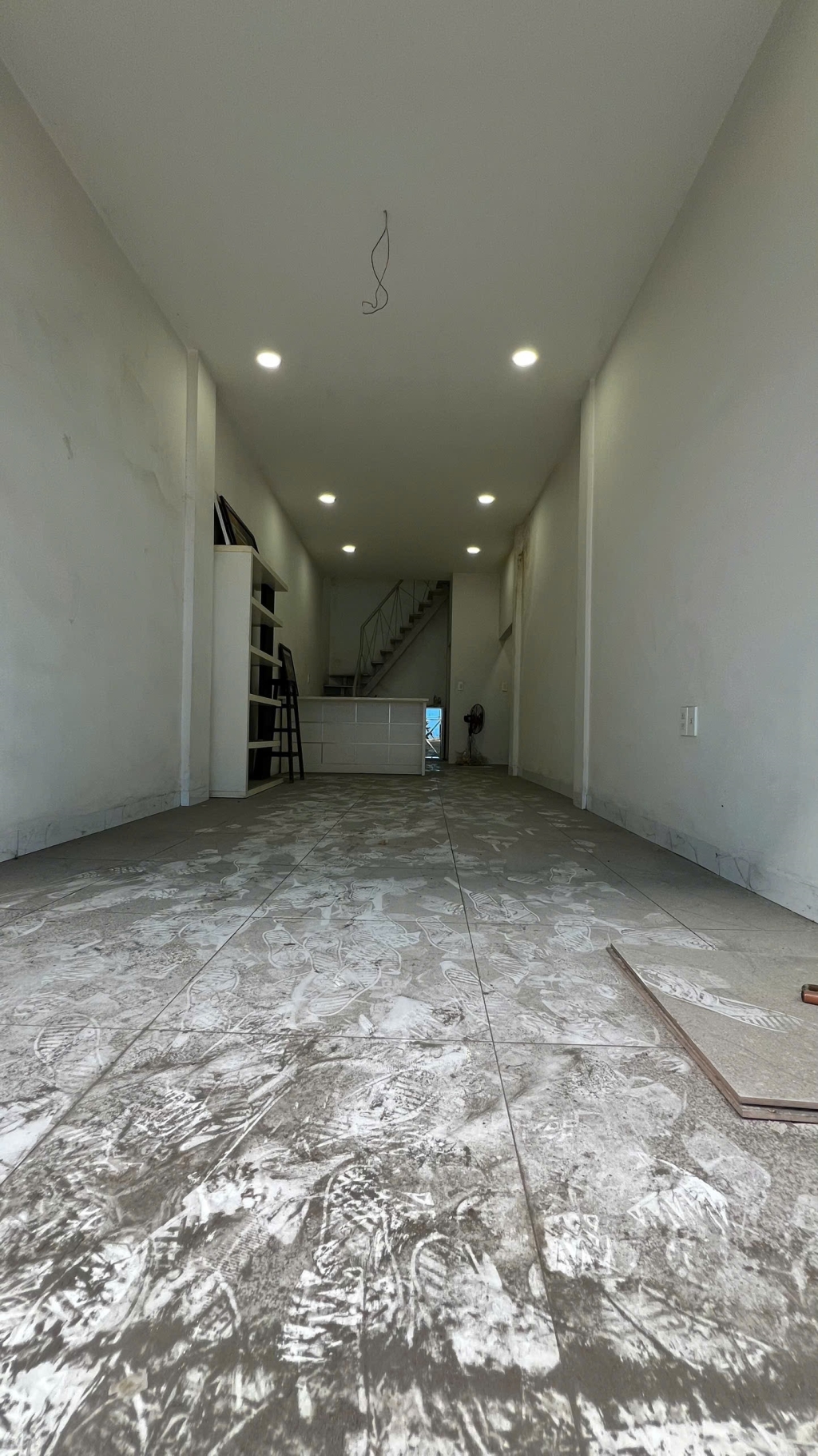 Nhà Mặt Tiền Phạm Phú Thứ, Tân Bình - 32m² chỉ 6.8 tỷ - Kinh doanh ngay!