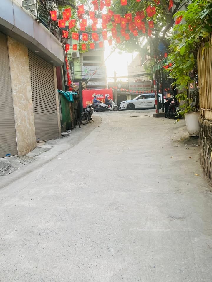 Lô góc 3 mặt ô tô tránh phố Hoàng Hoa Thám 36m² giá 10.5 tỷ - Kinh doanh đỉnh cao!