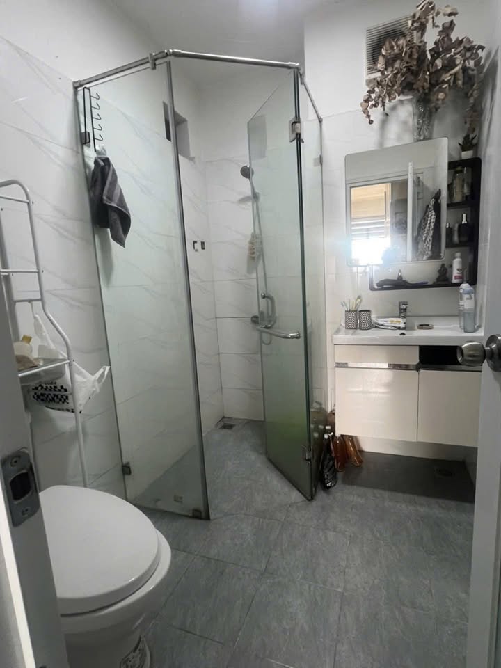 Căn hộ 2PN Chung cư H2 196 Hoàng Diệu 82m² giá 5.5 tỷ - Sổ hồng chính chủ