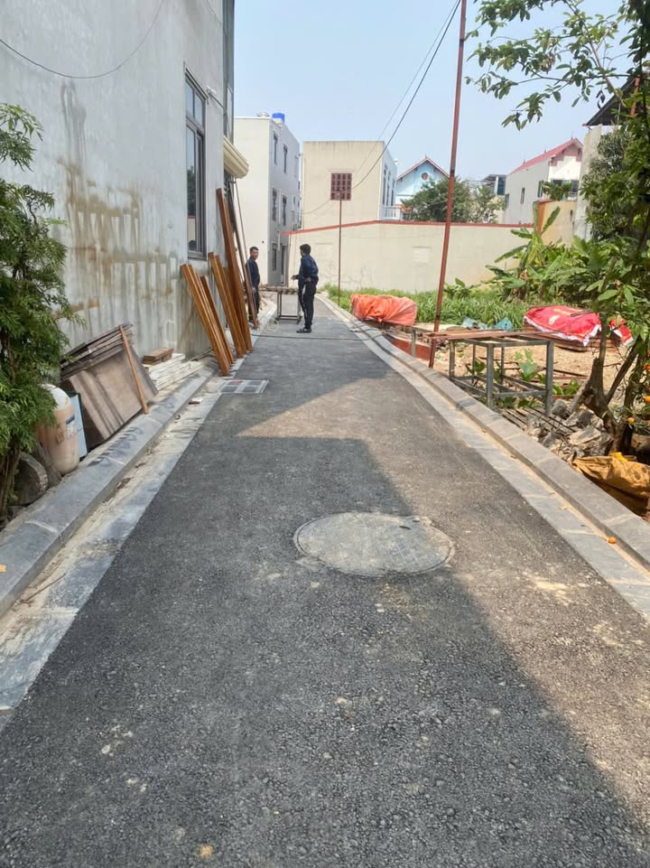 Đất chính chủ Bắc Hồng 50.4m² giá 3 tỷ - Ô tô đỗ cửa, nở hậu