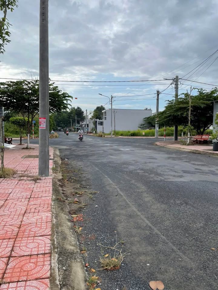 Đất nền Khu dân cư Trường An Vĩnh Long 82m² giá 1 tỷ - Cơ hội đầu tư hấp dẫn!