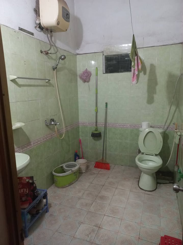 Nhà cho thuê Khắc Niệm 4 phòng ngủ giá 11 triệu - Không thể bỏ lỡ!