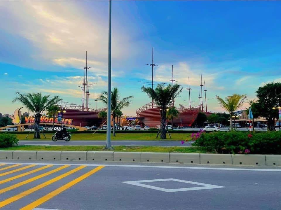 Đất nền du lịch Vinpearl Nam Hội An 3000m² giá 200 triệu - Sổ hồng chính chủ!