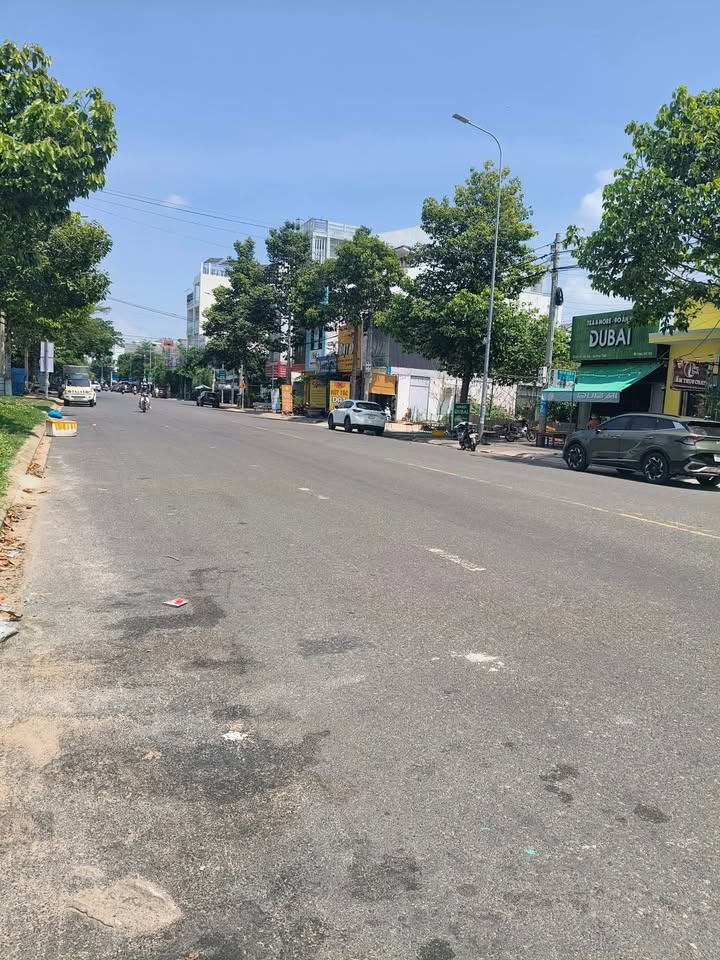 Đất liền kề đường Võ Văn Kiệt, Phú Thủy, Phan Thiết 345m² giá 18 tỷ - Đầu tư sinh lời ngay!