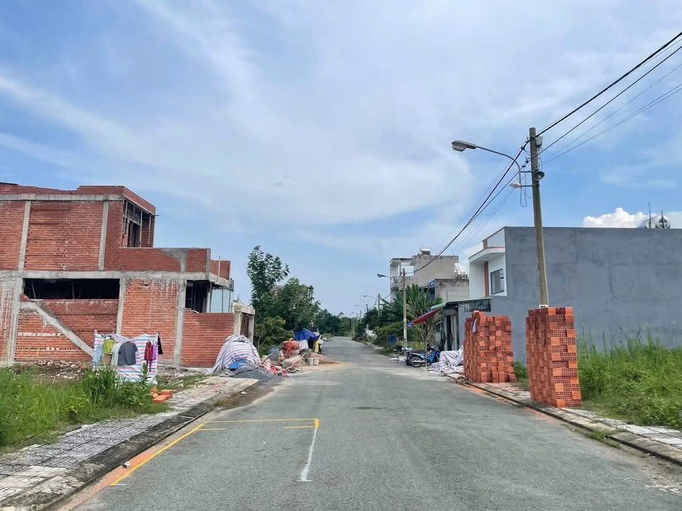 Lô đất dự án Blue, đường 8, phường Long Phước, quận 9 - 52m² chỉ 1.99 tỷ - Sổ hồng riêng!