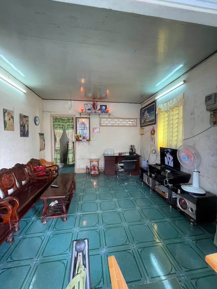 Nhà cấp 4 tại Phường Mỹ Hoà, Long Xuyên, An Giang 96.8m² - Giá chỉ 1.3 tỷ, thương lượng tốt!