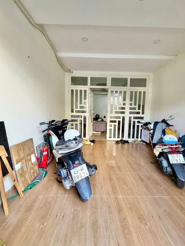 Nhà cho thuê hẻm xe tải đường Ba Vân, quận Tân Bình, 80m² - Phù hợp cho gia đình và kinh doanh online