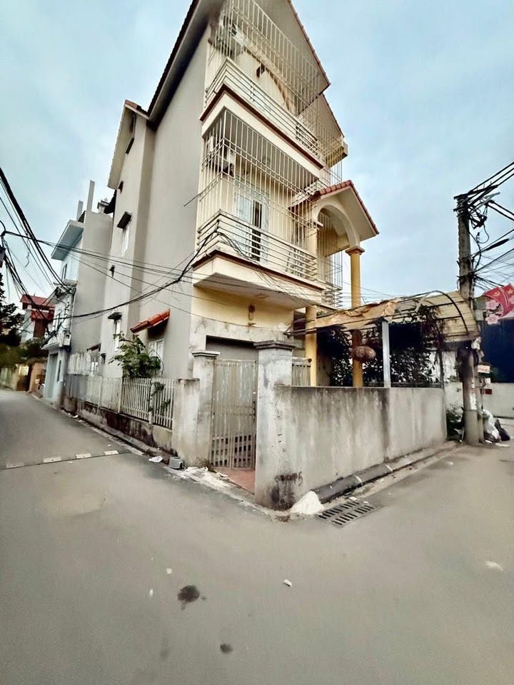 Nhà 3 tầng lô góc Võng La Đông Anh 100m² giá 3.2 tỷ - Kinh doanh sẵn dòng tiền 10 triệu