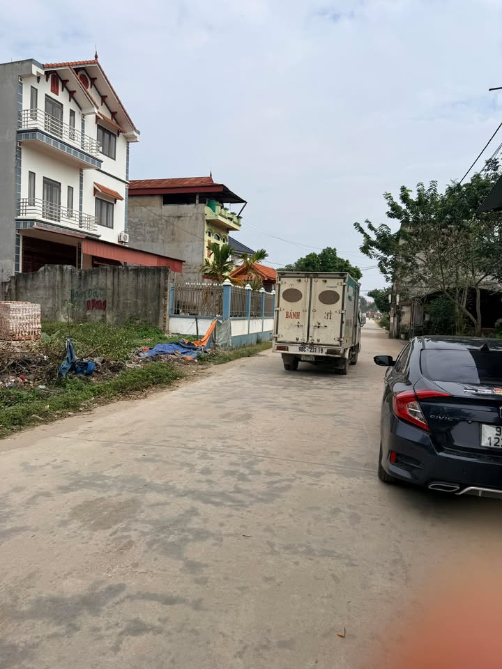 Đất Ngọ Xá Hiệp Hòa 115m² giá 2 tỷ - Kinh doanh thuận lợi gần chợ!