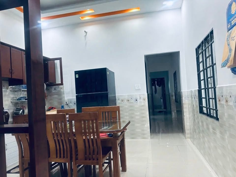 FrontHouse Bến Vân Đồn Quận 4 134m² giá 35 tỷ - Vị trí kinh doanh đỉnh cao!