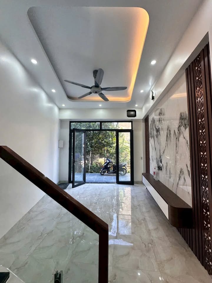 Nhà 3 tầng mặt ngõ Lê Cảnh Tuân, Hải Dương 43.9m² giá chỉ 1.98 tỷ - Sẵn sàng ở ngay!