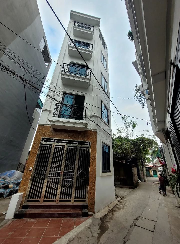 Nhà 5 tầng tại xã Đại Thanh 33m² giá 5.4 tỷ - Đầu tư sinh lời ổn định!