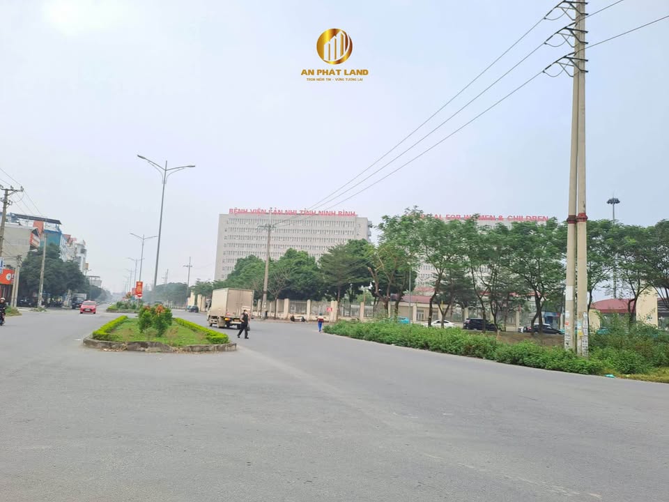 FrontHouse Phan Chu Trinh Ninh Bình 90m² - Đầu tư sinh lời tuyệt vời!