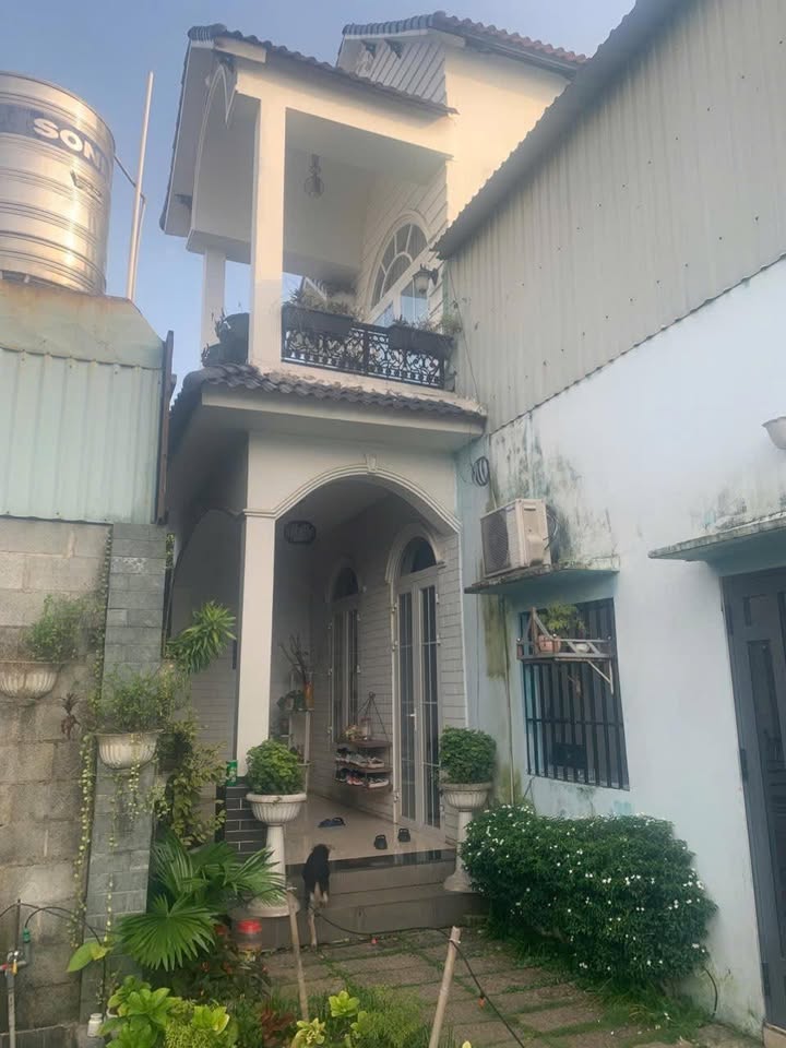 Đất tặng nhà mái thái 2 tầng đẹp tại Bình Dương 935m² - Giá chỉ 17.5 tỷ!