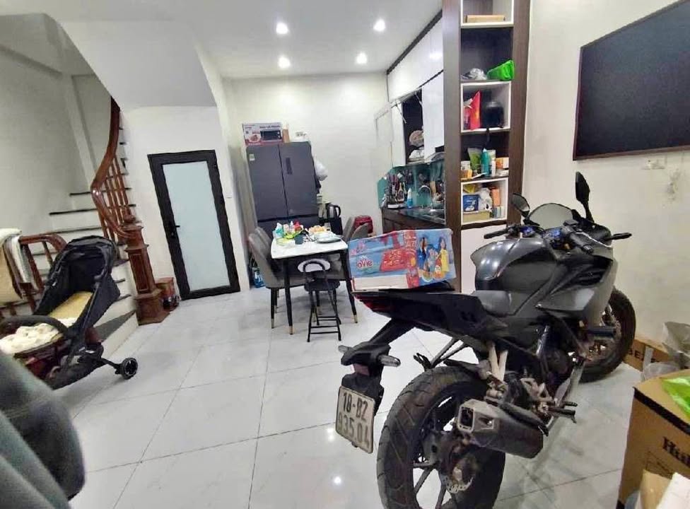 Nhà riêng Đào Tấn Ba Đình 40m² giá 8.15 tỷ - Vị trí đắc địa, đầu tư sinh lời!