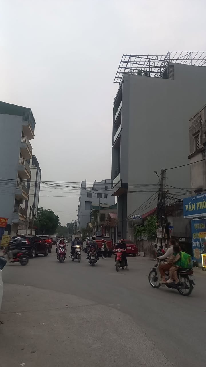 Đất đẹp phố Trạm, Long Biên 60m² giá 13.8 tỷ - Kinh doanh đỉnh!