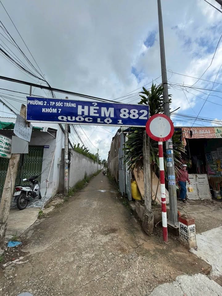 Đất nền đẹp hẻm 882 Võ Văn Kiệt, Phú Lợi, 127m² giá chỉ 700 triệu - Cơ hội đầu tư hấp dẫn!