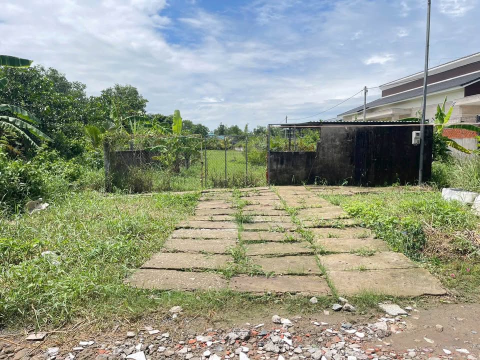 Đất nền Hẻm 68 Dương Minh Quang 930m² giá 3.65 tỷ - Giảm ngay 100 triệu!