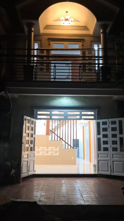 Nhà 2 tầng Bình Hòa, Thuận An 100m² giá 5 tỷ - Pháp lý rõ ràng, thuận tiện sống!