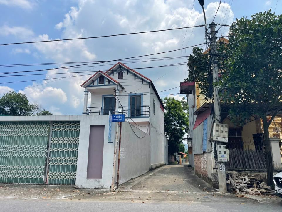 Lô Đất Thổ Cư 136.9m² Đường Phùng Chí Kiên - Giá Chỉ 1.4 Tỷ - Đầu Tư Sinh Lời Tại Khu Du Lịch Đại Lải!