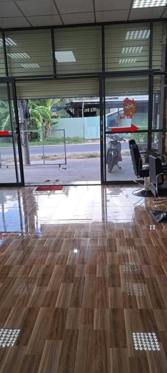 Nhà mặt tiền Quốc lộ 57C, Vĩnh Long 301m² giá 2.3 tỷ - Kinh doanh đắc địa!