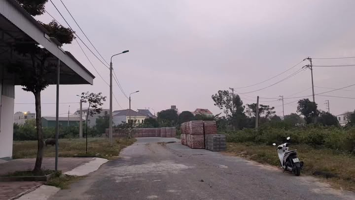 Đất dự án chợ mới Nhân Quyền 176m² giá 3 tỷ - Vị trí đắc địa ngay nút giao cao tốc!