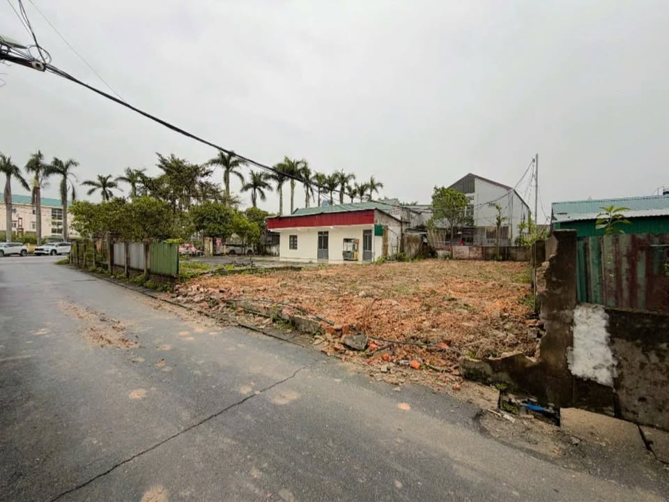 Đất nền chính chủ đường Phú Hào, Hà Tĩnh 126m² - Sổ đỏ đầy đủ, giá đầu tư tốt!