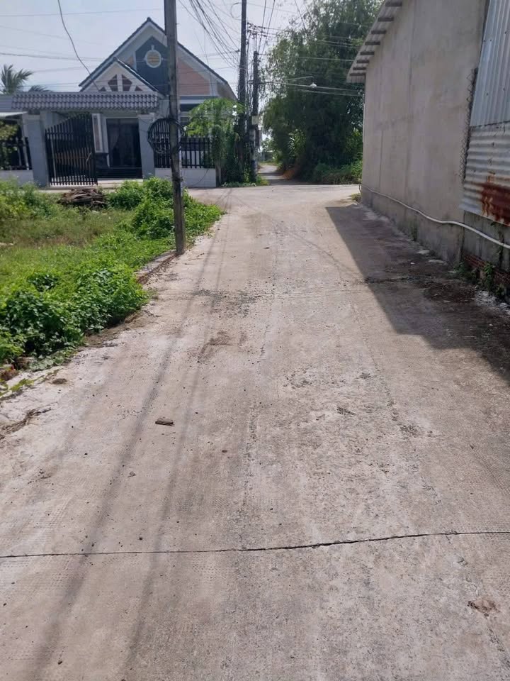 Đất thổ cư Hòa Khánh, Đức Hòa 170m² giá 1.35 tỷ - Đường xe hơi thoải mái!