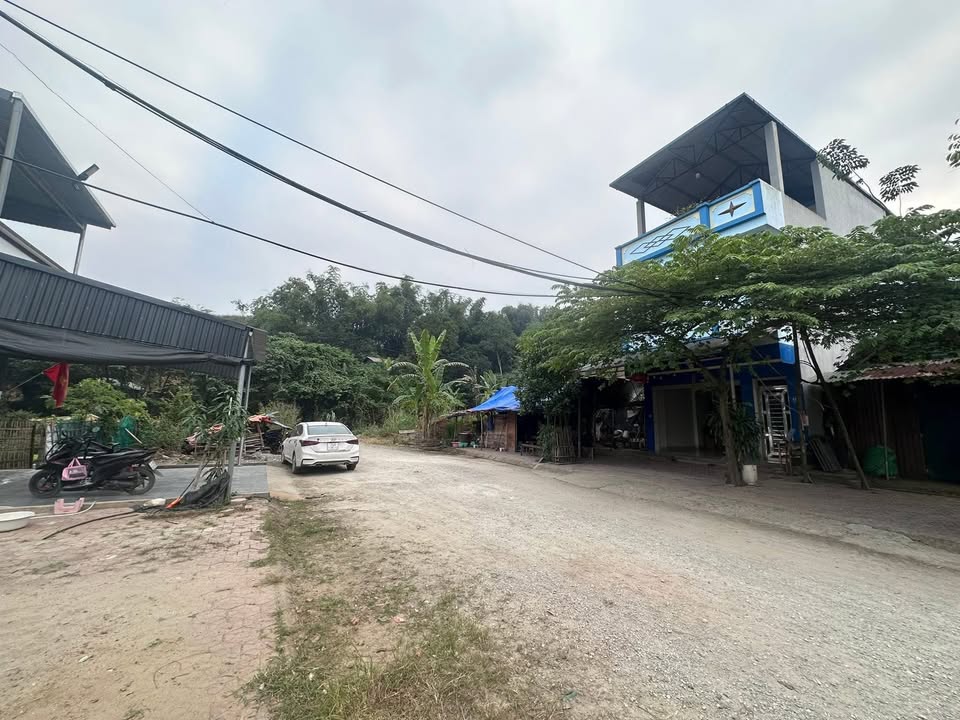 Đất Tái định cư Kosy Lào Cai 100m² giá 1.35 tỷ - Chính chủ, giao dịch nhanh!