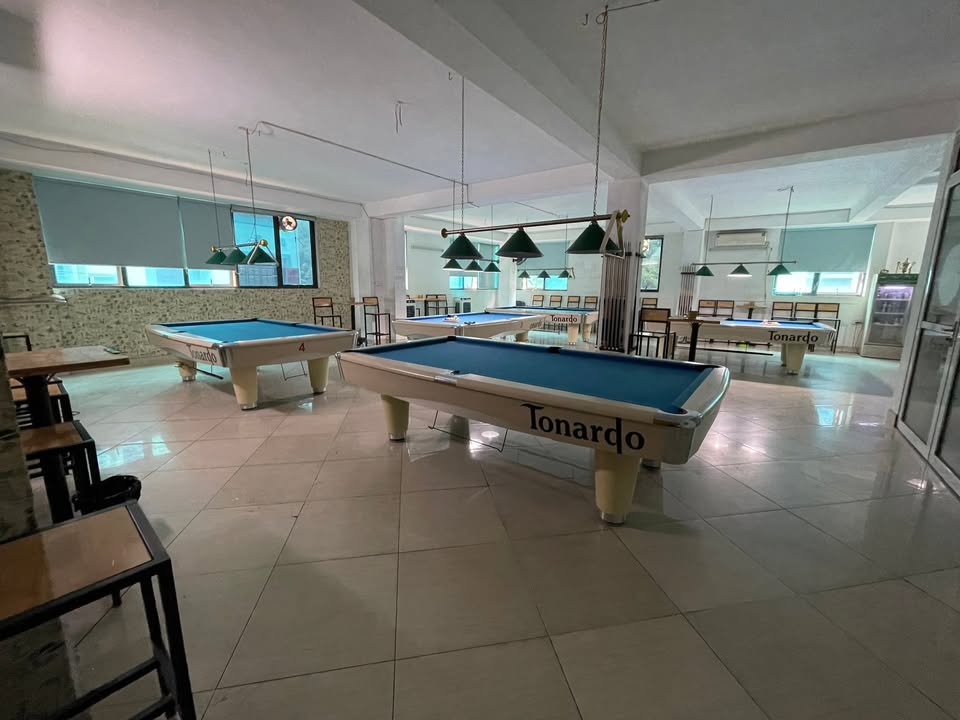 Cho thuê mặt sàn kinh doanh tại Mễ Trì Thượng 140m² - Địa điểm đẹp, kinh doanh thuận lợi!