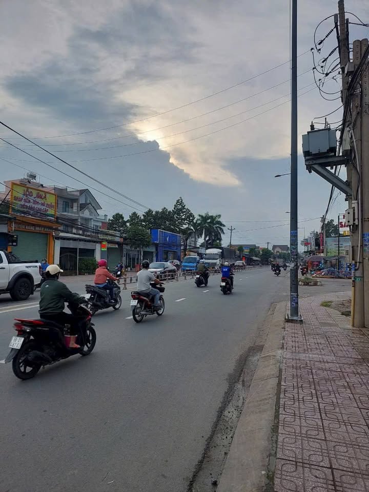 Đất mặt tiền đường ĐT 747, phường Hội Nghĩa, Tân Uyên 555m² - Đầu tư sinh lời ngay!