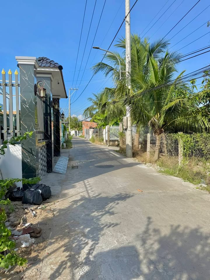 Đất thổ cư Mỹ Phong 121m² giá 1.7 tỷ - Vị trí tiềm năng gần trung tâm!