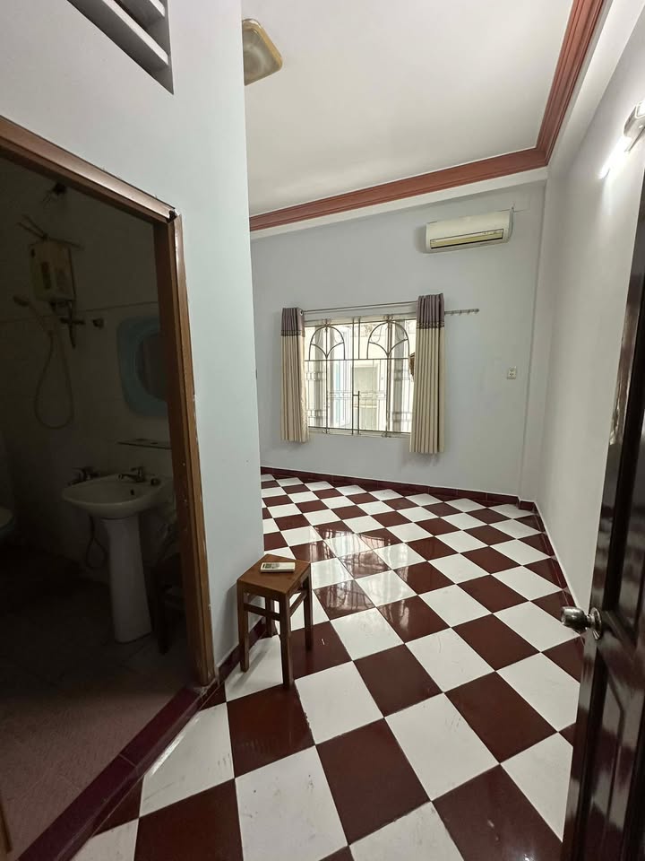 Phòng cho thuê Quận 10, Thành Thái 3,5 triệu - Không phí xe, tiện nghi đầy đủ!